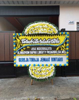Papan Bunga Duka di Barusari