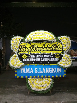 Papan Bunga Duka di Barusari